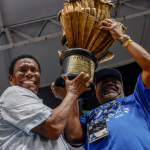 Beija-flor conquista o 15º título do carnaval do Rio de Janeiro