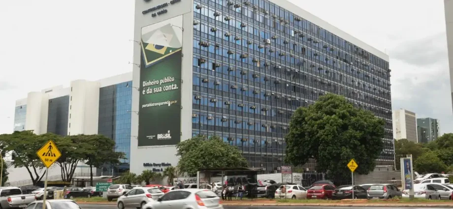CGU aponta “indústria de descontos indevidos” em benefícios do INSS