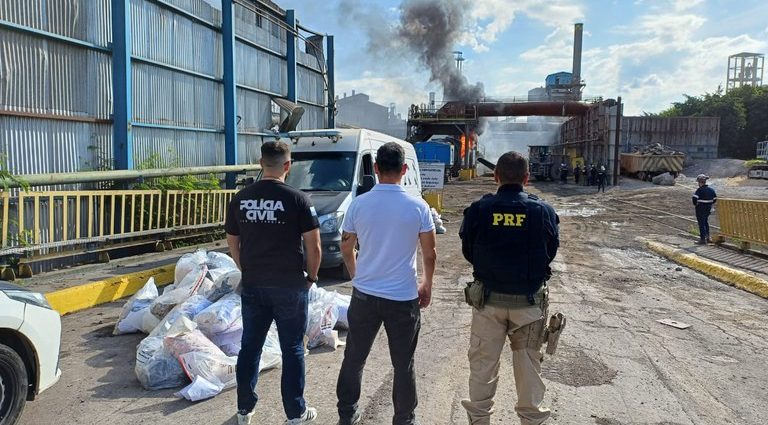 PRF, Polícia Civil e Vigilância Sanitária realizam incineração de entorpecentes na CSN