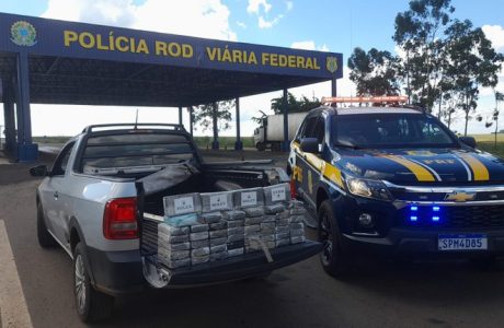 PRF apreende mais de 54 kg de cloridrato de cocaína na BR-364, em Alto Garças/MT